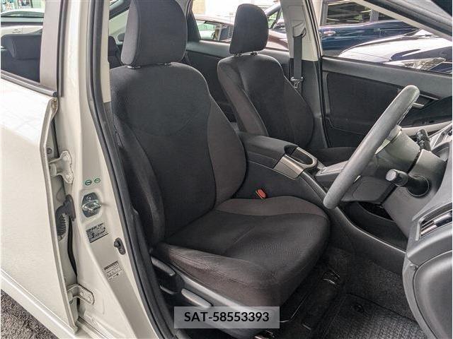 Toyota PRIUS 2015-03 322055-5