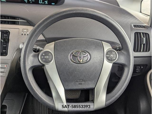 Toyota PRIUS 2015-03 322055-10