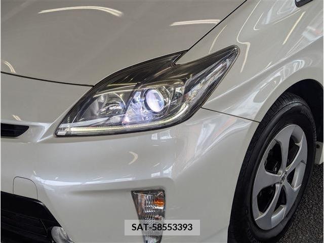 Toyota PRIUS 2015-03 322055-14