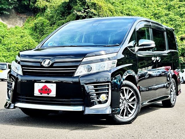 Toyota VOXY 2016-03 11766-0