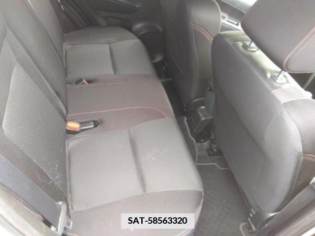 Suzuki SWIFT 2012-03 352681-6