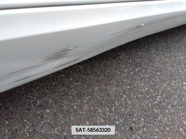 Suzuki SWIFT 2012-03 352681-23