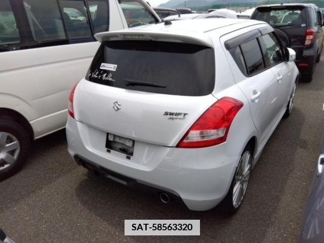Suzuki SWIFT 2012-03 352681-2