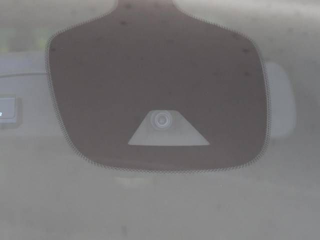 Nissan SERENA 2018-06 182000-4