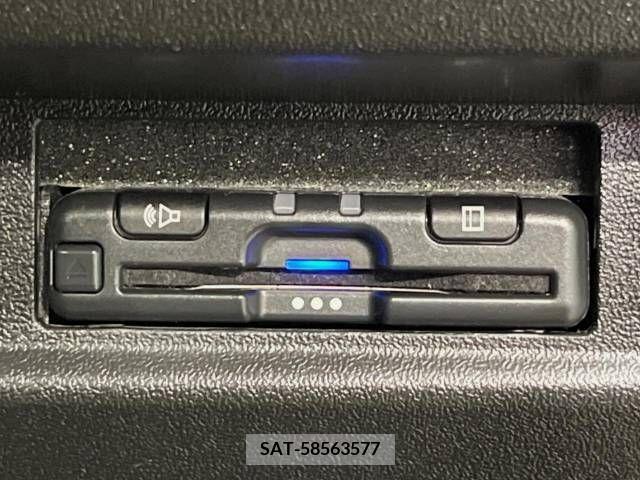 Suzuki JIMNY 2022-05 362127-5