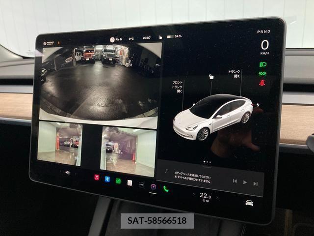 Tesla MODEL 3 2022-11 215400-15