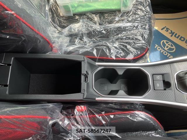 Toyota RAIZE 2024-05 388659-21