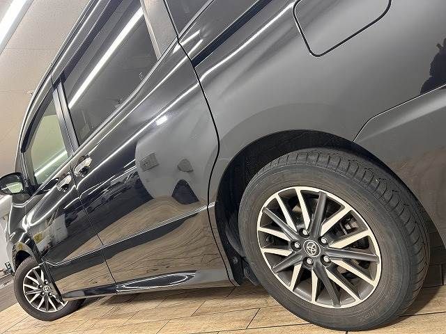 Toyota NOAH 2017-01 28286-12