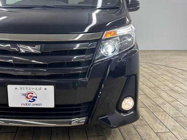 Toyota NOAH 2017-01 28286-7