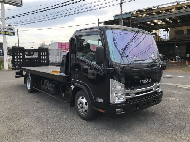 Isuzu ELF TRUCK 2019-04 17787-3