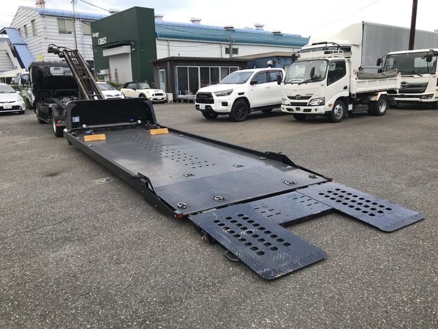 Isuzu ELF TRUCK 2019-04 17787-8