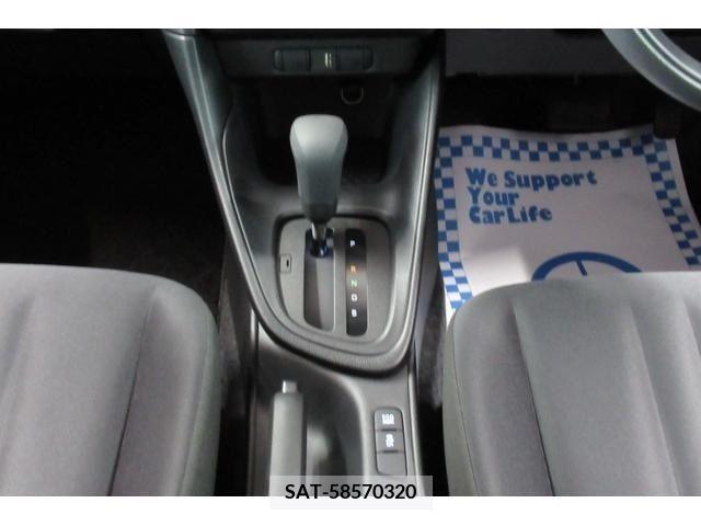 Toyota YARIS 2020-05 255554-16