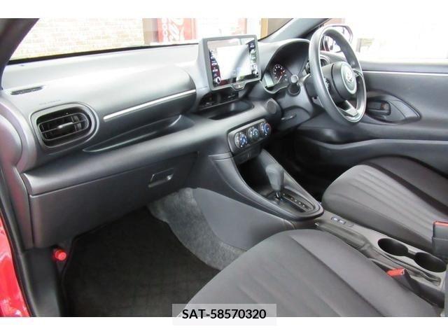 Toyota YARIS 2020-05 255554-5