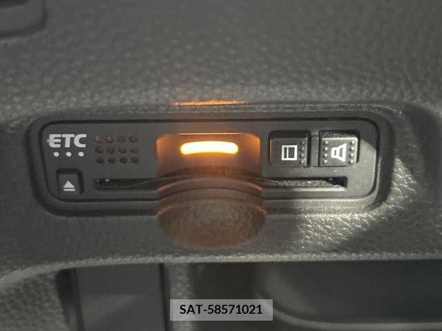 Honda N BOX CUSTOM 2018-02 364779-7
