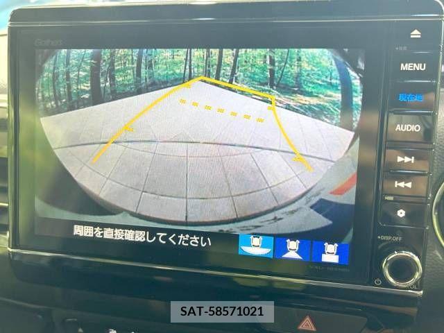 Honda N BOX CUSTOM 2018-02 364779-5