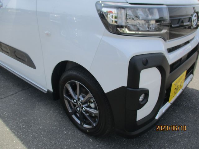 Daihatsu TANTO 2023-04 4227-8