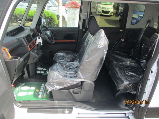 Daihatsu TANTO 2023-04 4227-27