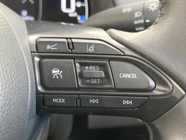 Toyota AQUA 2021-09 15918-4
