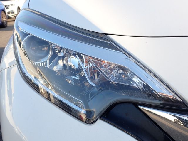 Nissan NOTE 2018-10 184501-8