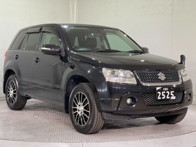Suzuki ESCUDO 2011-08 190606-0
