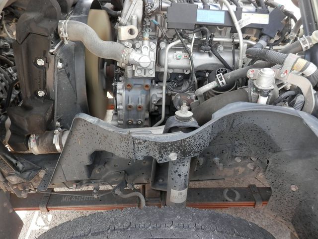 Nissan ATLAS 2013-07 1240-12