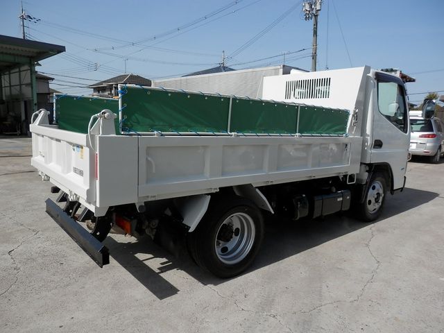 Nissan ATLAS 2013-07 1240-2