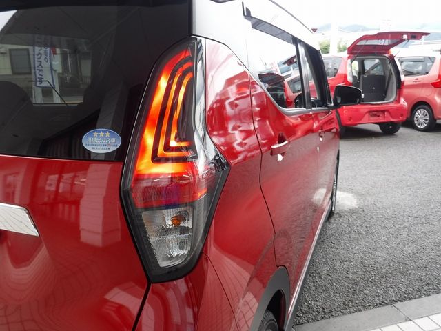 Mitsubishi EK X 2019-12 22038-5