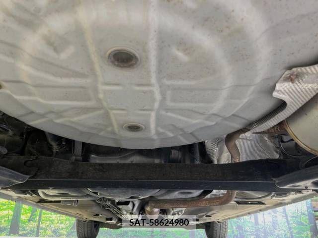 Nissan NOTE 2016-07 382324-19