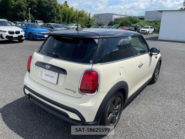 Bmw MINI 2022-05 363744-4