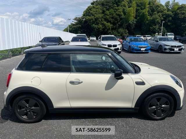 Bmw MINI 2022-05 363744-3