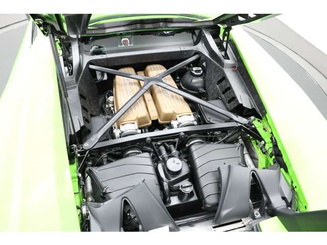 Lamborghini Huracan 2019-05 182721-5