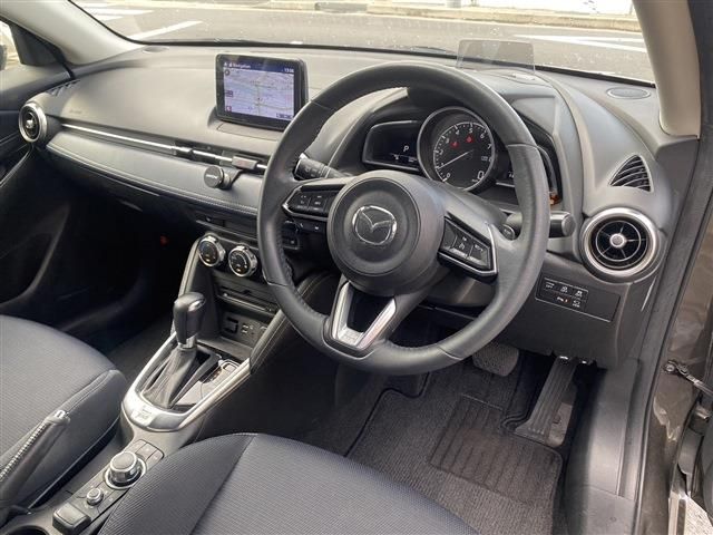 Mazda MAZDA2 2020-01 24893-4
