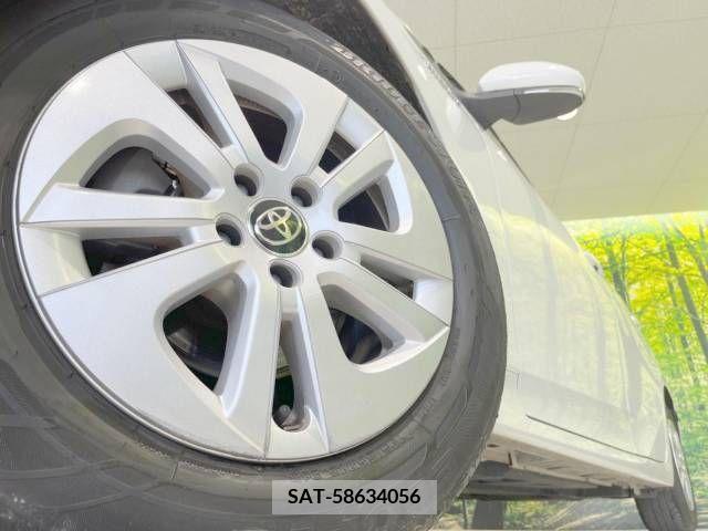 Toyota PRIUS 2017-06 322280-13