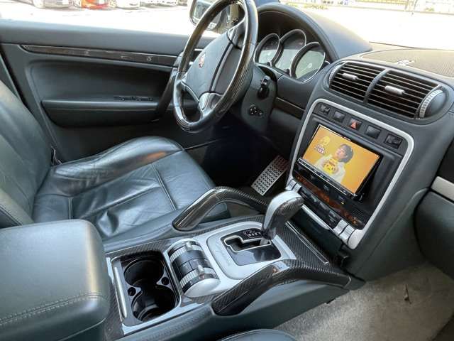 Porsche CAYENNE 2005-10 2779-13