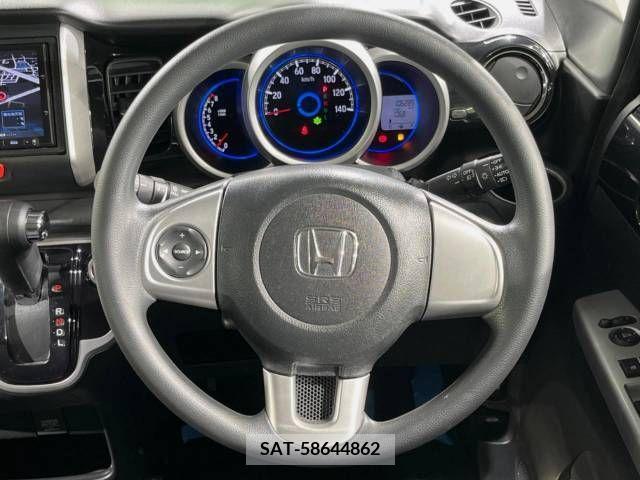Honda N BOX CUSTOM 2015-11 337978-12