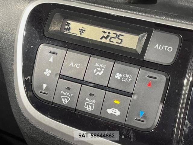 Honda N BOX CUSTOM 2015-11 337978-5