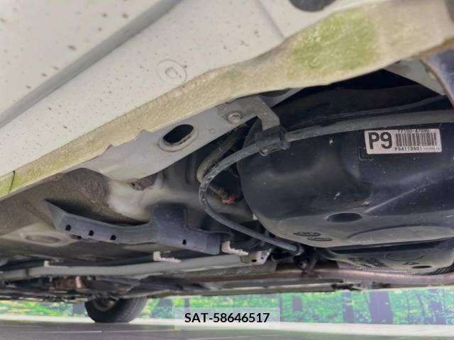 Toyota PRIUS 2013-05 348625-19