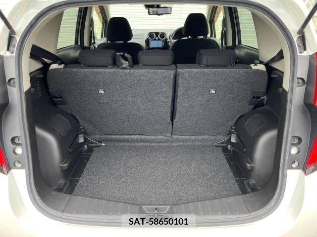 Nissan NOTE 2017-09 392974-11