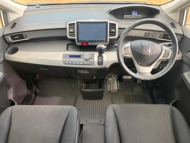 Honda FREED HYBRID 2015-03 20882-1