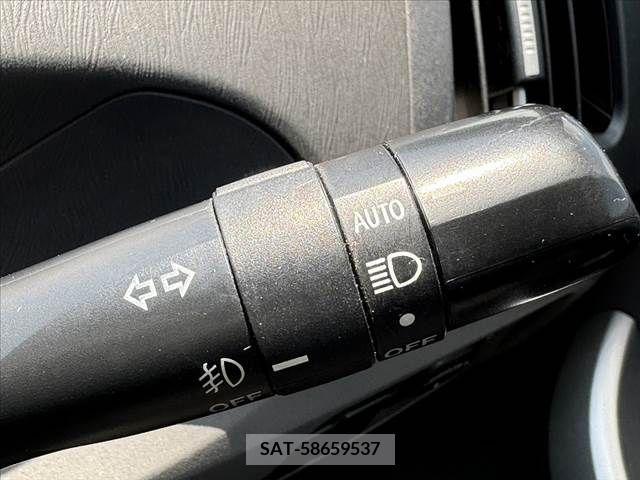 Toyota PRIUS 2009-11 349419-23