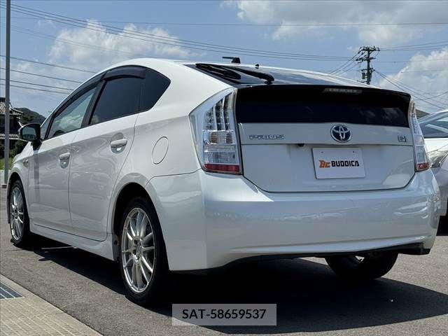Toyota PRIUS 2009-11 349419-12