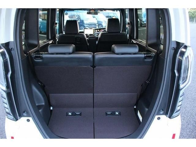 Honda N BOX CUSTOM 2017-11 6311-11