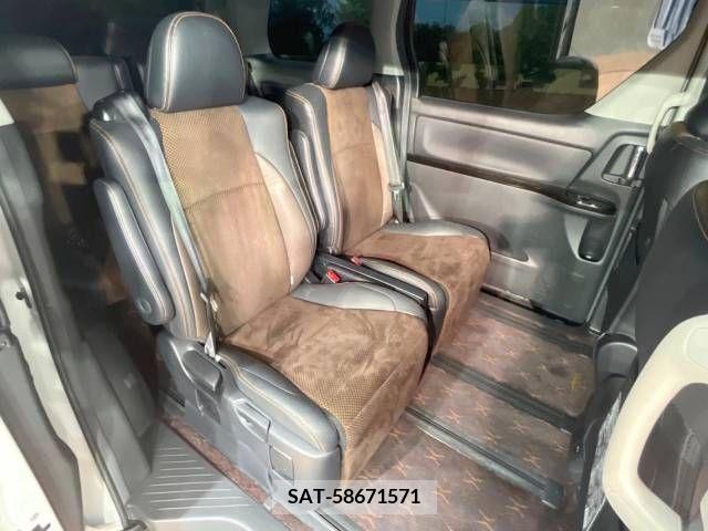 Toyota ALPHARD 2014-07 325361-9