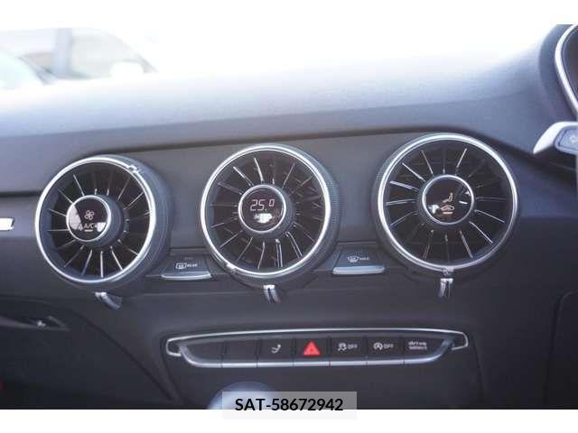 Audi TT 2015-12 203982-12
