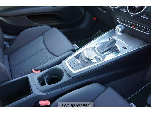 Audi TT 2015-12 203982-11