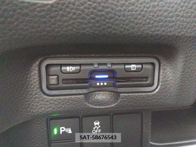Honda N BOX CUSTOM 2023-03 384841-12
