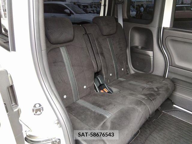 Honda N BOX CUSTOM 2023-03 384841-18