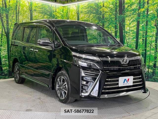 Toyota VOXY 2019-08 332617-17