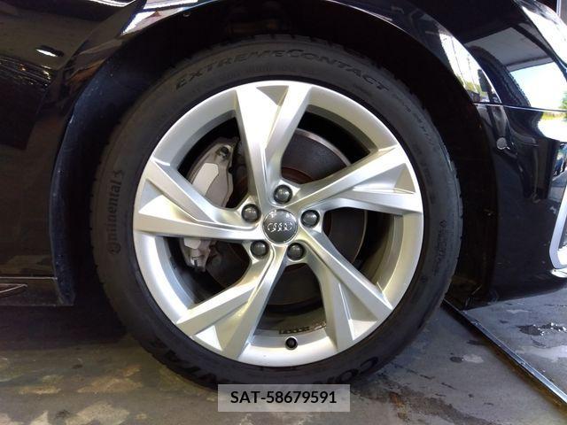 Audi A4 2021-03 356512-16