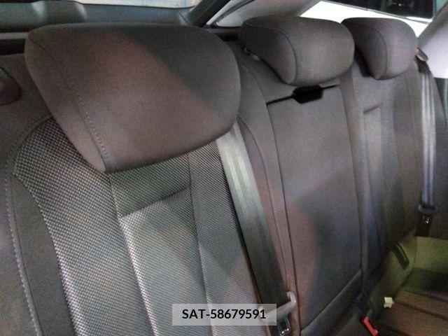 Audi A4 2021-03 356512-11